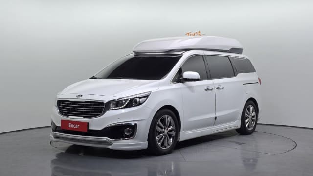 2017 KIA Carnival