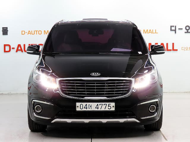 2017 KIA Carnival