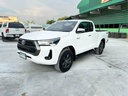 2021 TOYOTA Hilux