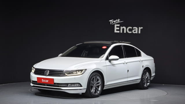 2018 VOLKSWAGEN Passat
