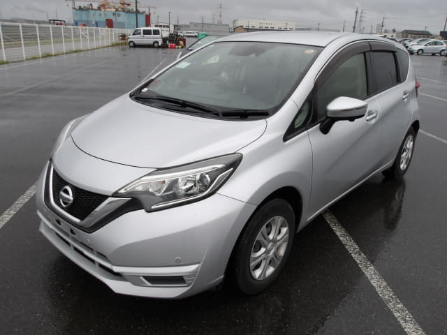 2017 NISSAN Note