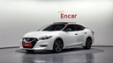 2017 NISSAN Maxima