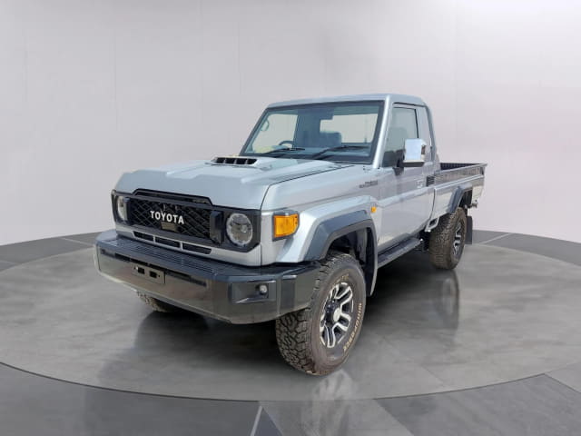 2019 TOYOTA Land Cruiser