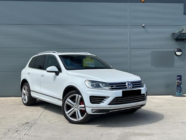 2017 VOLKSWAGEN Touareg