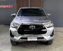 2021 TOYOTA Hilux