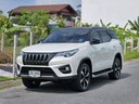2019 TOYOTA Fortuner