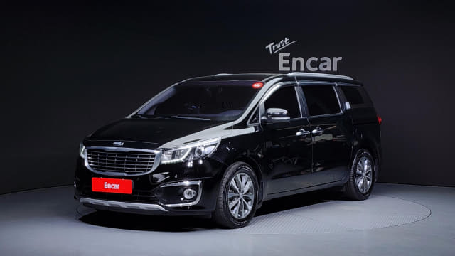 2017 KIA Carnival