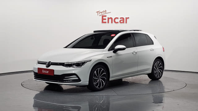 2023 VOLKSWAGEN Golf