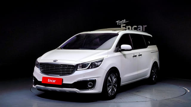 2017 KIA Carnival