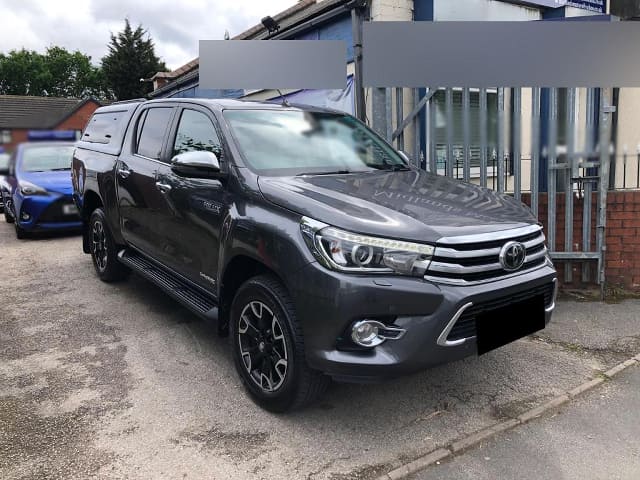 2018 TOYOTA Hilux