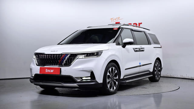 2023 KIA Carnival