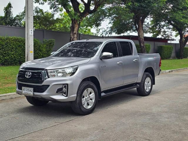 2019 TOYOTA Hilux, 