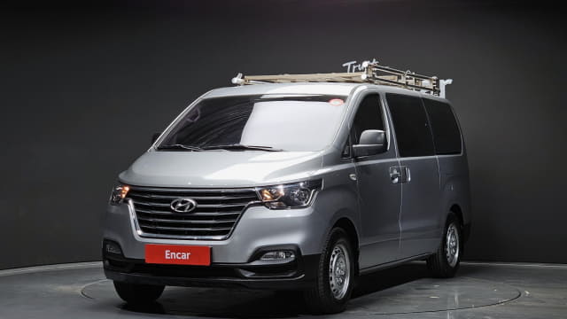 2019 HYUNDAI Grand Starex