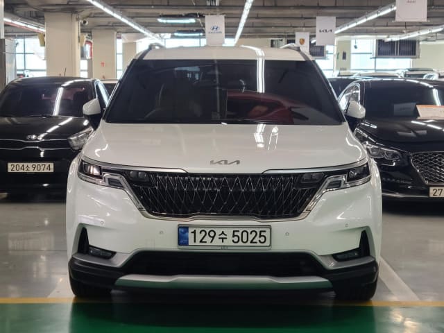 2023 KIA Carnival