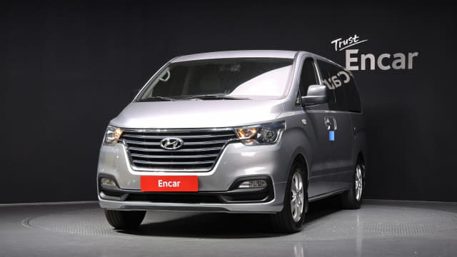 2019 HYUNDAI Grand Starex