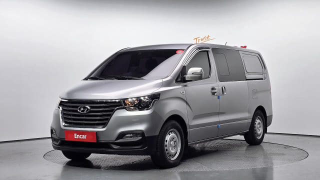 2020 HYUNDAI Grand Starex