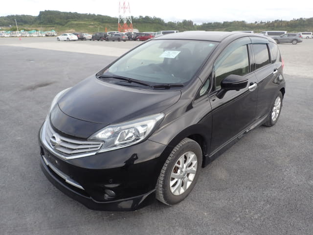 2016 NISSAN Note