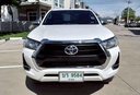 2020 TOYOTA Hilux