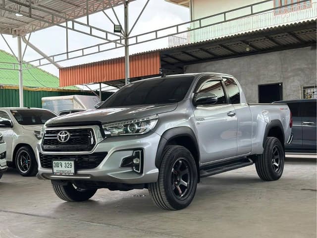 2018 TOYOTA Hilux