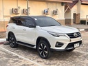2018 TOYOTA Fortuner