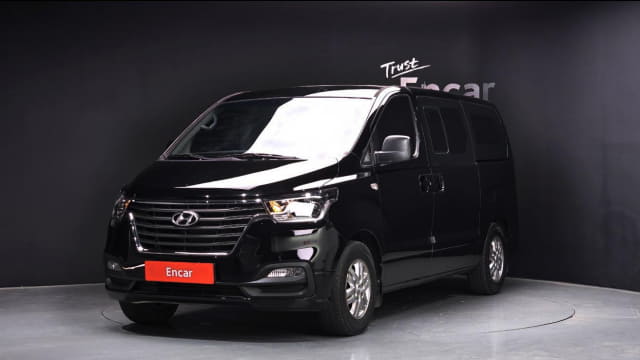2019 HYUNDAI Grand Starex