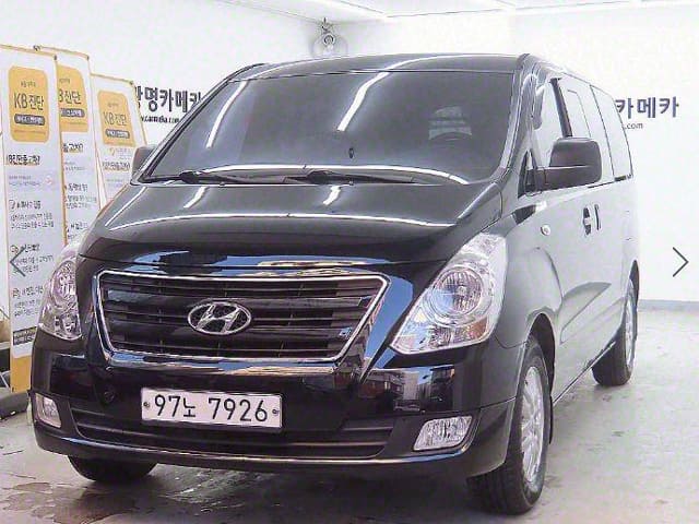 2017 HYUNDAI Grand Starex