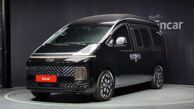 2022 HYUNDAI Staria