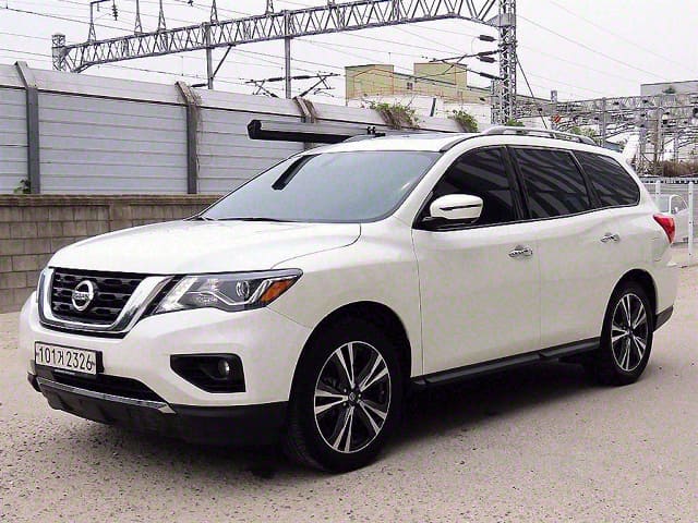 2018 NISSAN Pathfinder