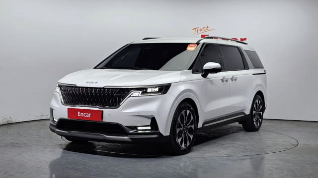 2023 KIA Carnival