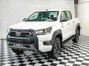 2025 TOYOTA Hilux