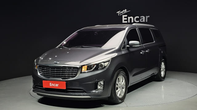 2017 KIA Carnival
