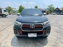 2019 TOYOTA Hilux