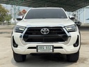 2020 TOYOTA Hilux