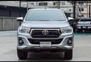2019 TOYOTA Hilux