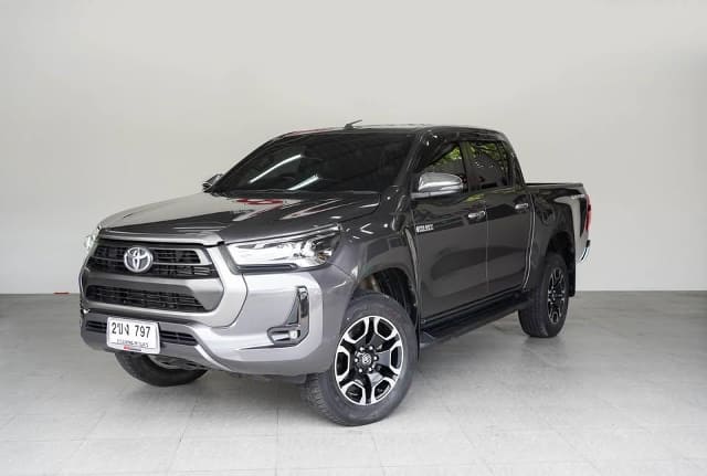 2021 TOYOTA Hilux