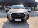 2022 TOYOTA Hilux