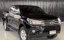 2017 TOYOTA Hilux