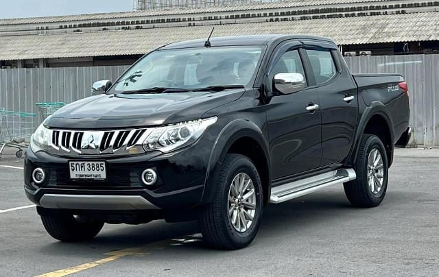 2017 MITSUBISHI Triton