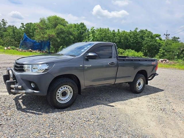 2018 TOYOTA Hilux