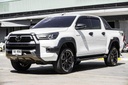 2022 TOYOTA Hilux