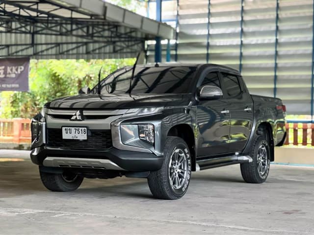 2019 MITSUBISHI Triton