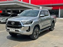2022 TOYOTA Hilux