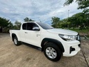 2019 TOYOTA Hilux