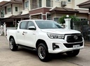 2019 TOYOTA Hilux
