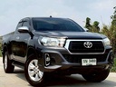 2019 TOYOTA Hilux