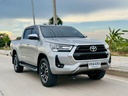 2020 TOYOTA Hilux