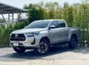 2020 TOYOTA Hilux