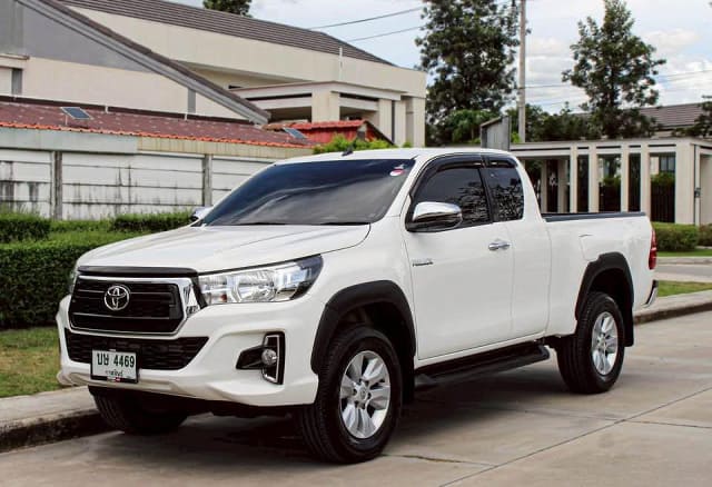2018 TOYOTA Hilux, 