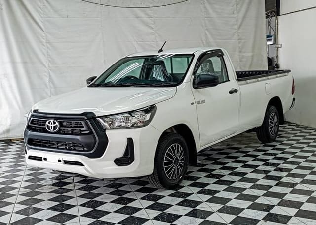 2021 TOYOTA Hilux