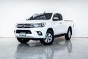 2017 TOYOTA Hilux